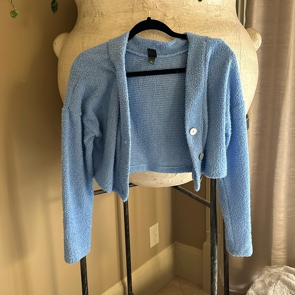 Blue cropped cardigan sweater 🥞 - Picture 1 of 5